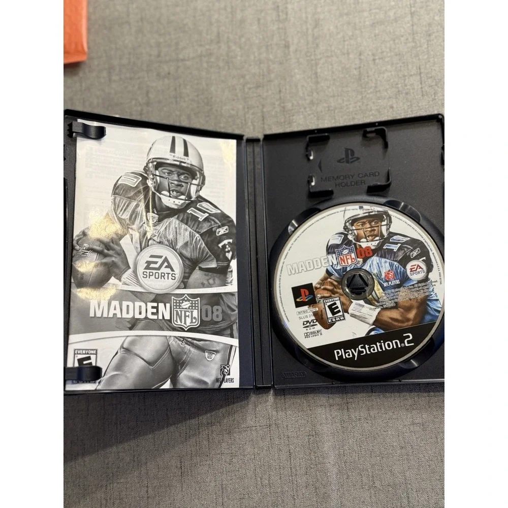 Madden NFL 08 (Sony PlayStation 2, 2007) Untested estate w/pamphlet